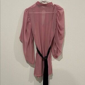 Bebe Elegant Mauve Pink Sheer Women's Mini Dress with Unique Open Sleeves